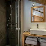 Amethyste - Ovo Network Chalet